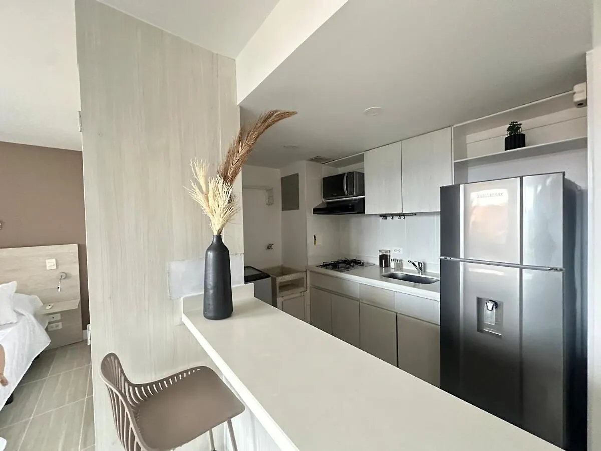 Ac, Fast Wifi 400 Mg, Quiet, Nature In El Poblado Medellin